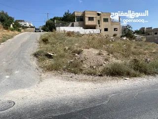  2 ارض سكنيه بيت راس للبيع 737متر من المالك مباشره