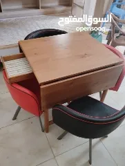  3 dining table with 4 chair