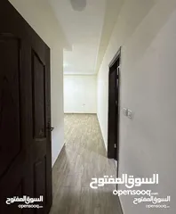  8 شقة ارضية للايجار- تشطيبات سوبر ديلوكس مع مدخل مستقل وترس امامي وكراج خاص- في اجمل مناطق الياسمين
