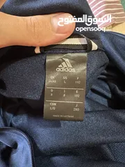  4 جاكيت adidas اصلي 100% لون كحلي مقاس L