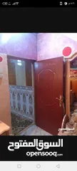  18 بيت للبيع في منطقه القبله حي شهداء البيت كلش مرتب