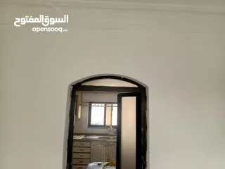  3 شقة في موقع مميز في جبل الأشرفية