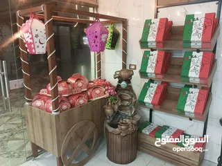  3 عدة محل حلويات كاملة للبيع بسعر مغري