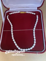  1 Pearl necklace