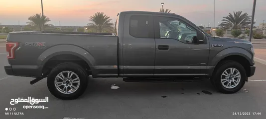  13 فورد F-150 باب ونصف