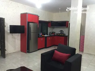  12 فيلا للبيع بالقرب بشارع الباباي