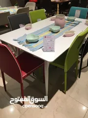  12 طقم كنب 7 مقاعد لون ازرق وبيج بحالة الجديد من شهوان استخدام خفيف خشب تقيل وموديل جميل بدون اي خدش