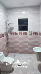  17 منزل للبيع