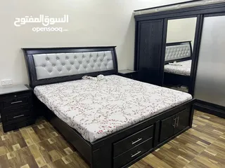  1 King size bedroom set forsale urgent