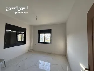  5 شقة جديدة مميزة في الخليل طريق واد الهرية بمساحة 165 متر جاهزة للسكن البيع من المالك مباشرة
