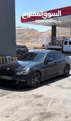  3 BMW 330e M package 2022