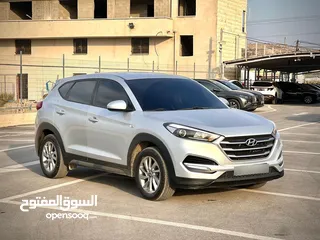  9 هونداي توسان/2017  فل بدون فتحة سقف 4x4