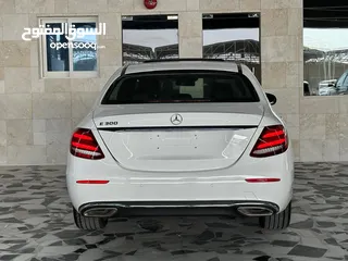  10 E300 بحالة جيدة