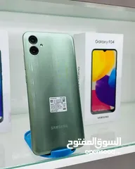  4 Samsung Galaxy F04