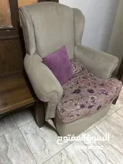  4 طقم كنب 9 مقاعد مستعمل للبيع – نظيف ولون بيج