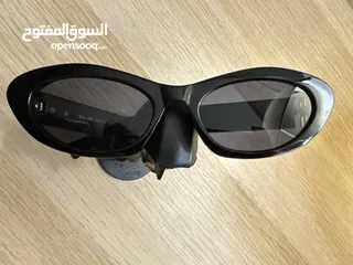  8 نظارات miu miu