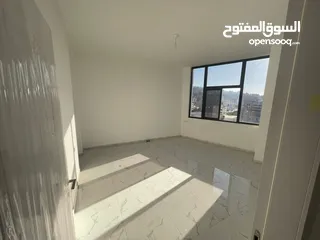  2 مكتب للبيع بمنطقة حيوية
