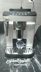  2 ماكنه اسبريسو ديلونجي مجنيفكا ايفو   تعمل بنظام المس