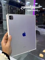  3 Ipad pro 12.9 M2 6th generation شبه جديد