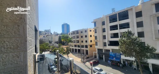  3 شقة وسط البلد للبيع