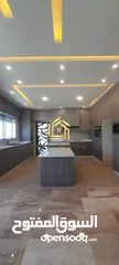  19 شقة فاخرة - ضاحية النخيل - 4نوم - 225م - ارضية - ترس بإطلالــــه مميزه - قرب الخدمات