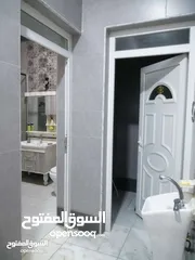  5 بيت حديث للبيع على شارع 20 متر في ياسين خريبط