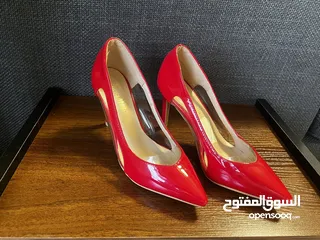  3 احذية ستاتي للبيع