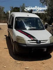  4 بيجو بارتنر 2001