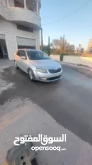  1 سكودا اوكتافيا