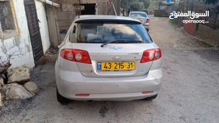  2 شفروليه فتحة سقف وشاشة تطش