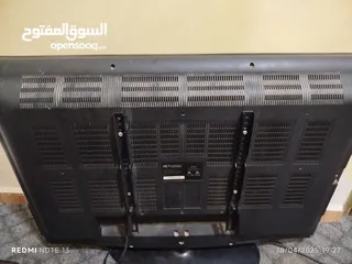  3 شاشة ناشيونال الكتريك 42 بوصة  LCD مستعمل، تعمل بشكل ممتاز مع ريموت.