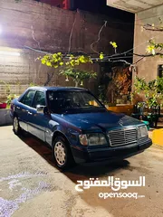  1 مرسيدس بطة W124