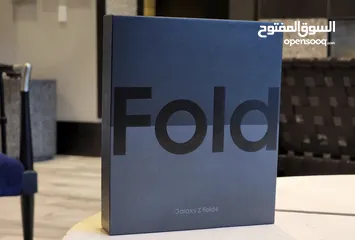  3 سامسونج Z FOLD 4 جديد بسعر مميز كفالة الوكيل الرسمي في الاردن فل بكج الشركة