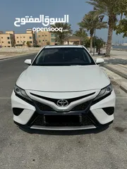  2 Toyota camery v6 2019