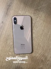  1 iPhoneXS مش مغير اشي بسعر حرق