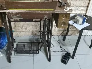  6 ماكنه خياطه تحفه اثريه قديمه عمرها اكثر من 60 سنة