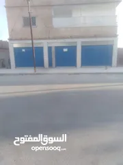 2 مخازن للايجار