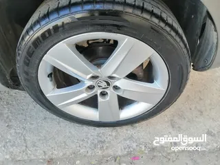  7 سكودا فابيا اتوماتيك