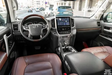  9 2017 Toyota Land Cruiser VX.S  - V8 - 5.7L