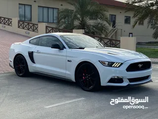  3 FORD MUSTANG  GT 5.0