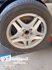  1 كاوتش بيرجستون مقاس 16