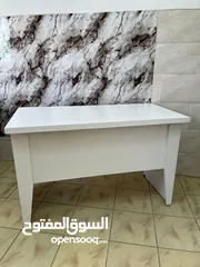 9 جهّز زاوية عملك براحة وأناقة! مكتب عملي أنيق كرسي دوّار مريح يدعم ظهرك لساعات العمل الطويلة،