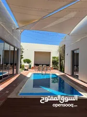  12 Villa for rent in Durrat Al Bahrain فيلا للايجار في درة البحرين