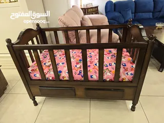  3 تخت بيبي تخت اطفال للبيع