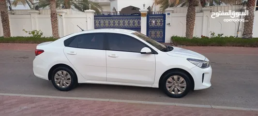  5 kia rio 2018 GCC Low maileage