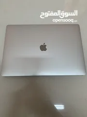  2 macbook pro 2019