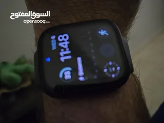  1 Apple watch series 8