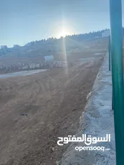  3 قطع ارض للبيع