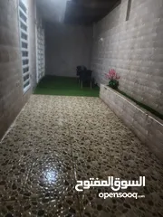  11 شقه حدائق الاهرام  مساحه 135 م  بجنيه حرف ال
