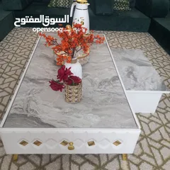  2 فرشات ضغط20  عدد 7 + 7جرن+8مراكي+8مساند+طاولة حجم كبير عدد 1+ طاولة صغير 3 بحالة ممتازه استعمال جدا